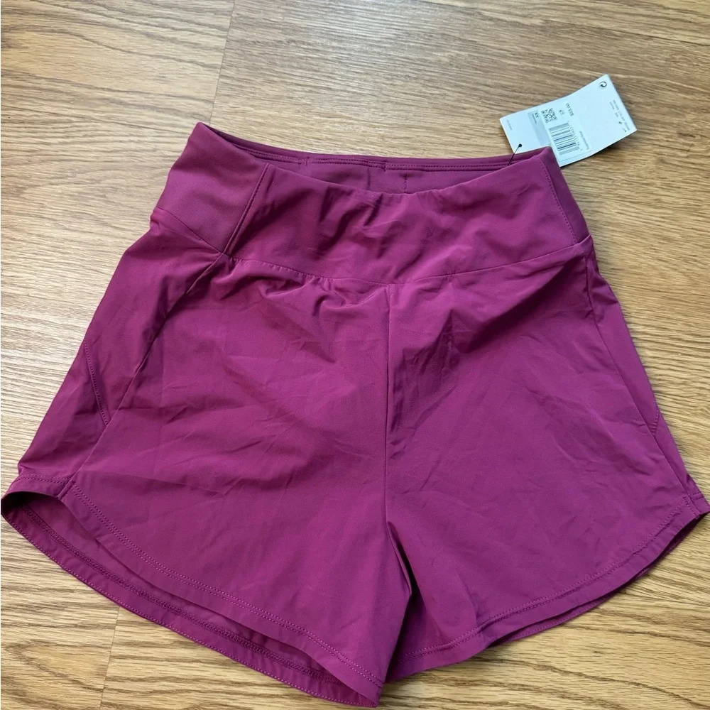 Women's shorts Nike Bliss Dri-Fit HR 3 " BR - Picture 3 of 5